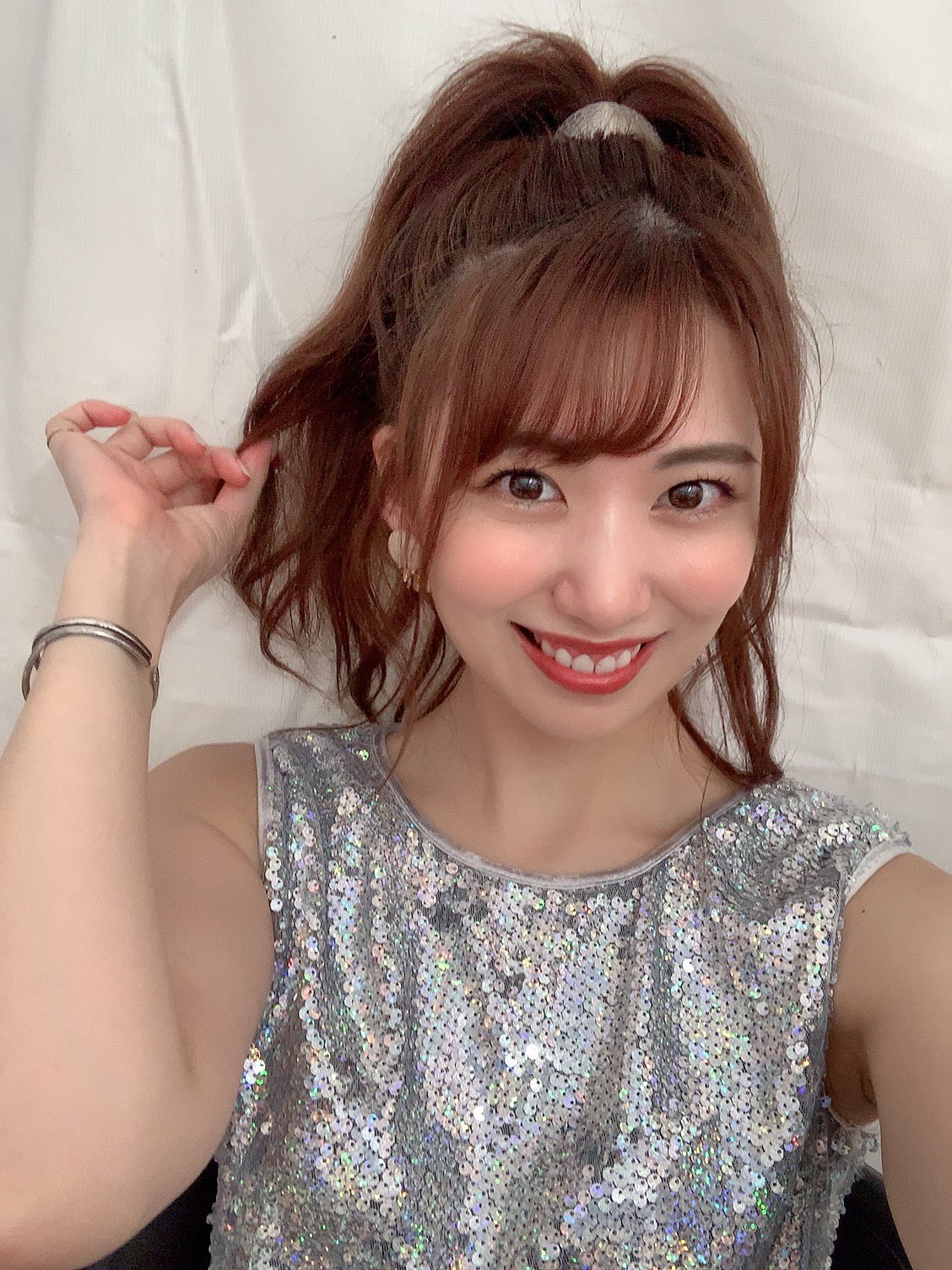 AIKA YAMAGISHI Đưa ra yêu cầu cho FAN để có thể lên giường với cô ấy 1